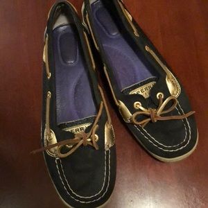 Black and gold Sperry Top-Siders!!
